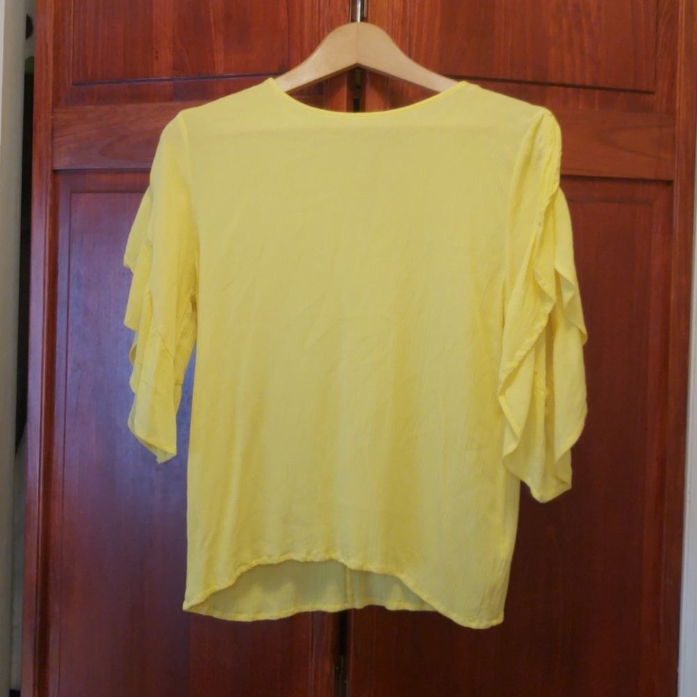 Yellow shirt